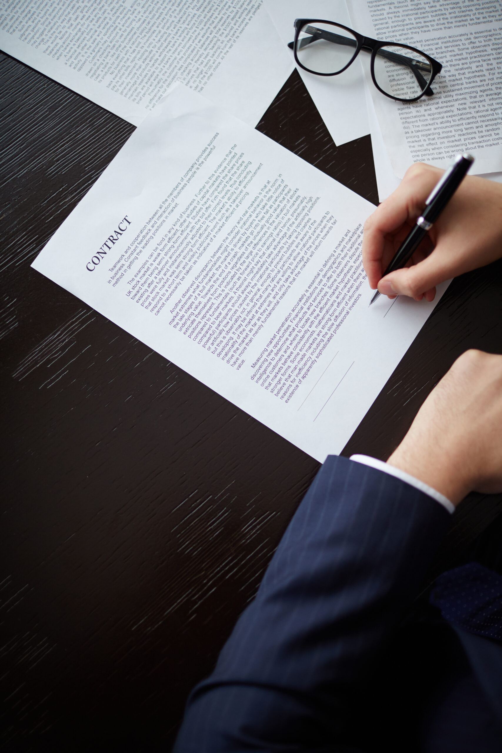 Strategic "Contract-to-Hire" (Trial-to-Hire)