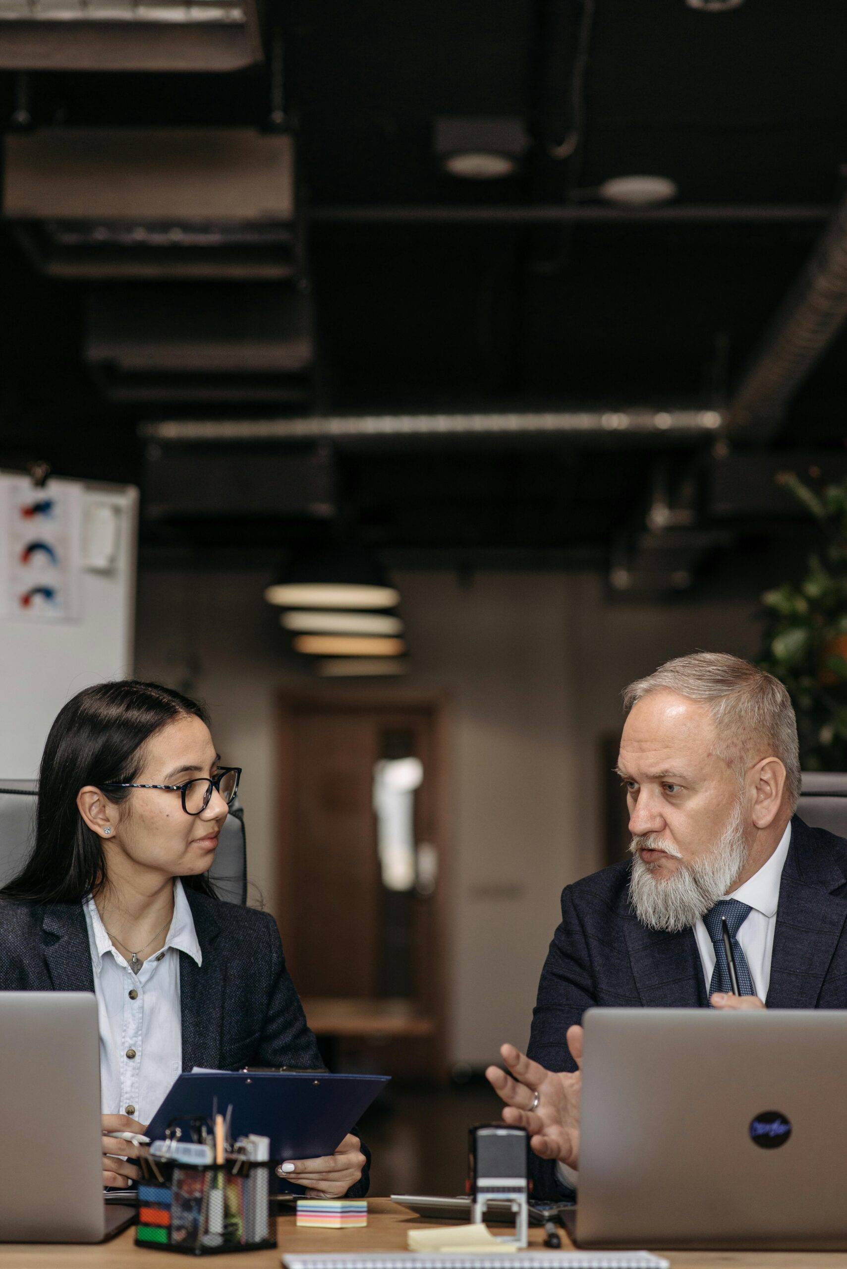Oracle Human Capital Management (HCM)